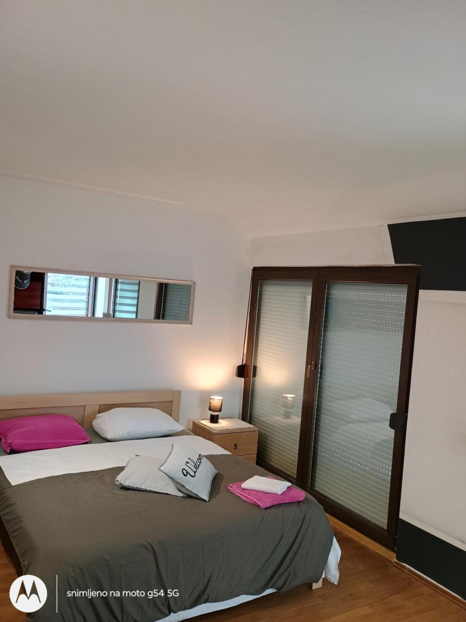 Hostel Lega House Osijek Exterior photo