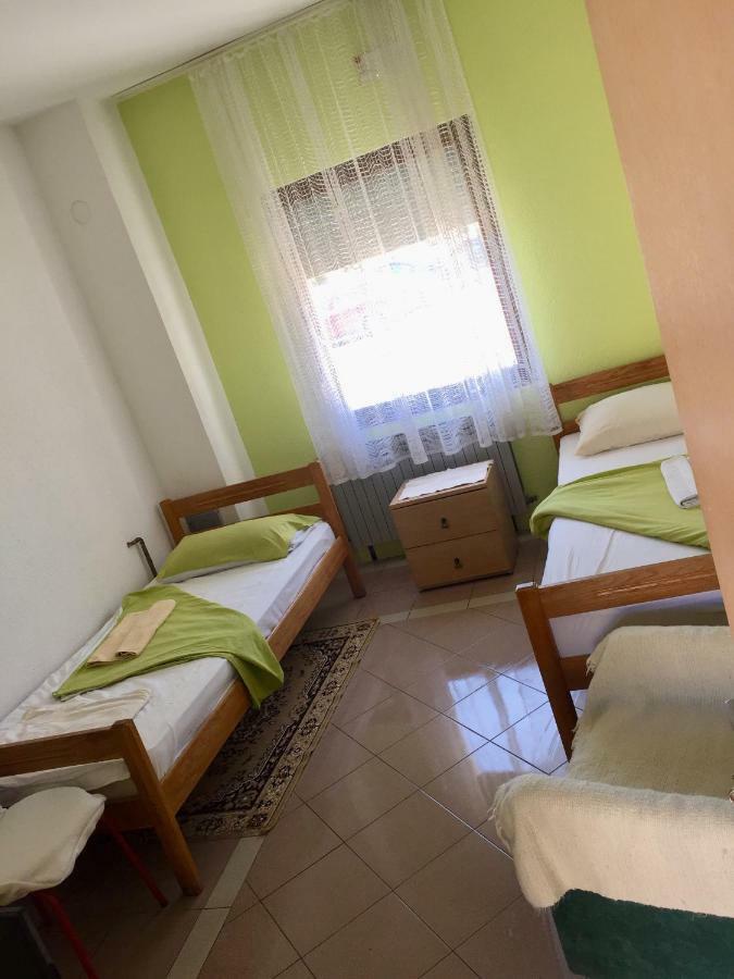 Hostel Lega House Osijek Exterior photo